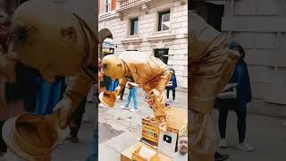 Goldman tilant coventgarden art dance statue funny streetart magic sculpture travel histor [upl. by Yrod]