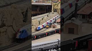 The Utah Frontrunner passes the CSX executive train model train Utah texas hobby train hobby [upl. by Ehman]