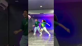 Baiman Dil Bada Beimaan  Mujhe Toh Teri Lat Lag Gayi Dance Song  Race 2  Party Song dance [upl. by Saunders]