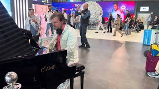 Amazing EDM medley on piano Rome Fiumicino Airport Leonardo Da Vinci [upl. by Inacana587]