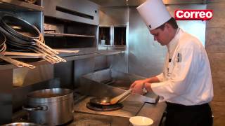 Aprende a preparar risotto de camarones con Gregor Funke [upl. by Adgam]