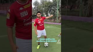 EL MEJOR CONSEJO PARA DEFENSAS LATERALES 🔥⚽️ regates futbol defensas defense [upl. by Refanej466]