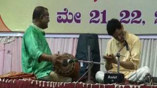 tani Avartanam  HS Sudhindra amp Giridhar Udupa [upl. by Yauqaj]