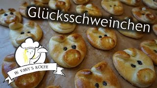 Thermomix® Glücksschweinchen für Silvester  Neujahr Hefeteig [upl. by Bijan]