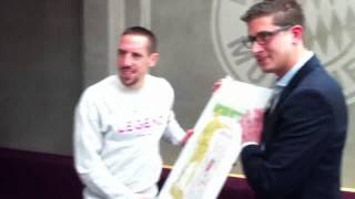 Franck Ribéry von den Lesern der Abendzeitung zum Fußballer des Jahres gewählt [upl. by Aloek]