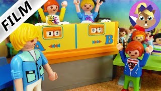 Playmobil příběh  Duel učitelů proti žákům  Je na to Julian dost chytrý  Rodina Dvořákova [upl. by Nuarb620]