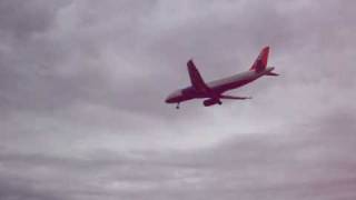 easyjet a320 landing gatwick [upl. by Friede]