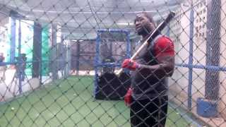 David Ortiz practica en el Quisqueya [upl. by Lenuahs]