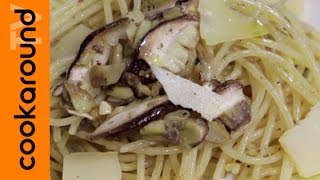 Spaghetti con funghi porcini crudi [upl. by Ibob453]