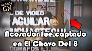 VIDEO  Acosador fue captado en El Chavo Del 8 [upl. by Curtice]