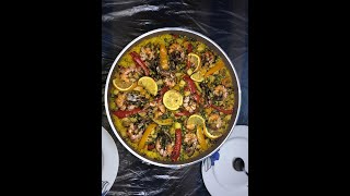 بايلا بالقمرون وفواكه البحر والدحاج على طريقتي الخاصة جد رائعة ولذيذة recette paella fruit de mer [upl. by Ute]