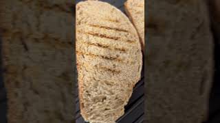 Bruschette alle cipolle e caprino ricette recipe [upl. by Ggerk]