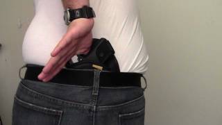 Remora quotFull Sweat Shieldquot IWB Holster Review amp Demo with Ruger SR9c [upl. by Leval74]