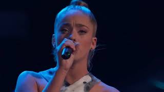 Longmeadows Brynn Cartelli chosen by Kelly Clarkson on The Voice TV show [upl. by Barbur]