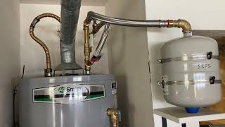 Comparing Pressure Fluctuations Before and After Installing Thermal Expansion Tank to Water Heater [upl. by Enomrej]