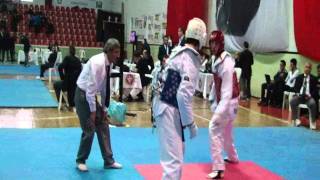 80kg Burak Ozan Karaca  Huseyin Ozkan Ustun 2011 Klupler Türkiye TKD Şampiyonası [upl. by Nnylirret]