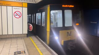 Tyne and Wear Metro  Metrocars 40084023 arrive into Monument [upl. by Yenahc]