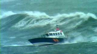 Pilot boat Pathfinder in Storm force 10 with 8m seas [upl. by Dixil]