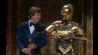 Mark Hamill C3PO and R2D2 Present Special Sound Oscars for Close Encounters and Star Wars [upl. by Hael604]