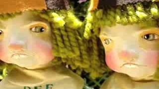 Tweedledum and Tweedledee Wistful Children by Nancy Latham [upl. by Palestine]