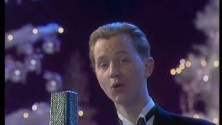 Max Raabe  Was will der Mann da auf der Veranda 1990 [upl. by Niai409]