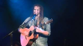 Newton Faulkner  Uncomfortably Slow [upl. by Steven981]