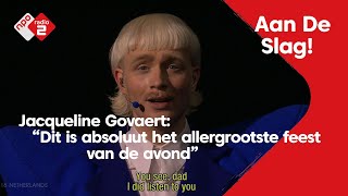 Kippenvelcompilatie van Joost Klein’s optreden met commentaar van Cornald Maas amp Jacqueline Govaert [upl. by Ahsinik]