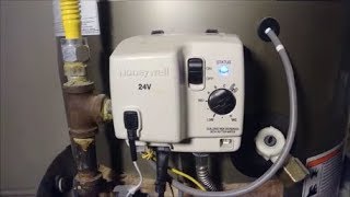 How To Reset Flammable Vapor Sensor on Water heater  Error code 7 flash [upl. by Jeana]