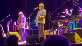 TODD RUNDGREN Performs I SAW THE LIGHT With Daryl Halls House Band at the Venetian Thtr Las Vegas [upl. by Mikkel]