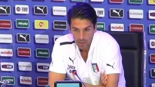 Nazionale a Coverciano parla Buffon [upl. by Joaquin]