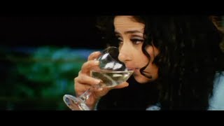 Karan Nath Forces Manisha Koirala to have Champagne Tum [upl. by Ricki]