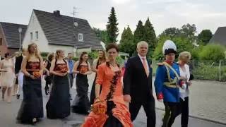 BlumenhornParade auf dem Schützenfest in Kapellen 2016 [upl. by Carbone]