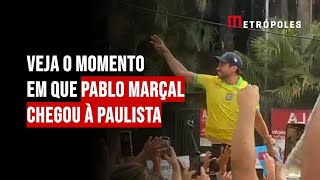 Veja o momento em que Pablo Marçal chegou à Paulista [upl. by Anelrahs410]