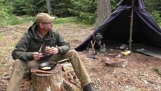 Übernachtung im Wald im TipiLavvuCanvas Zelt [upl. by Bernelle]