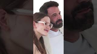 JLo reaparece cabizbaja mientras Ben Affleck vuelve junto a su ex y sus hijos [upl. by Derrek]