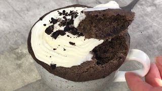 Schneller OREO TASSENKUCHEN in der Mikrowelle  Oreo Mug Cake Rezept [upl. by Animrelliug]