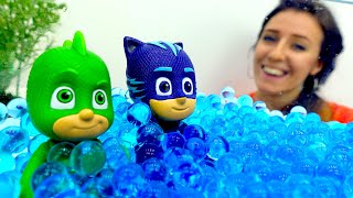 Diversão no Jardim de Infância PJ Masks e a Competição de Nado 🌊🎉 [upl. by Lewendal]