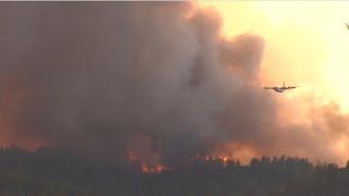 Intense winds fan wildfire flames near Redding California [upl. by Elliot]