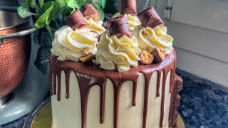 Le Layer cake au Kinder Bueno [upl. by Treve]