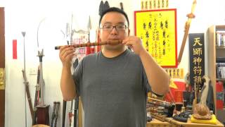 Dizi Chinese Flute Lesson  How to Make a Sound How to Blow it [upl. by Starinsky959]