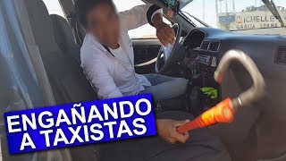 DETENGO TAXIS PARA PEDIR LA HORA BROMA [upl. by Eitisahc428]