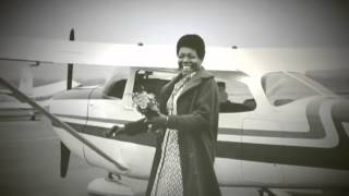 Maya Angelou Recites Phenomenal Woman [upl. by Niarfe]