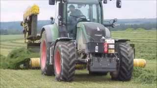 Andainage et ramassage de luzerne Fendt amp New Holland HD [upl. by Anaiv]