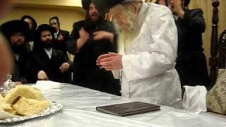 TOSHER REBBE on Purim 2007 [upl. by Philipa]