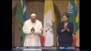 Hinos Nacionais Brasileiro e Vaticano executados na visita do Papa Francisco ao RJ Record News [upl. by Crescen]