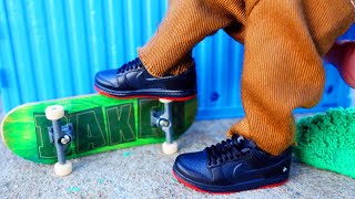 FINGER SKATEBOARD TRICKS  New Tech Deck BAKER BOARD  Tech Deck  FINGERBOARDING [upl. by Astrea492]