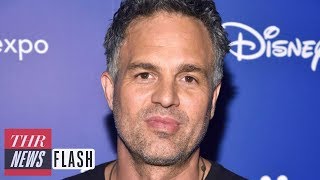 Mark Ruffalo LiveStreamed An Early Thor Screening [upl. by Lodhia]