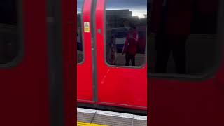 Central line arriving at North Acton￼9105791307 centralline shorts [upl. by Audley]