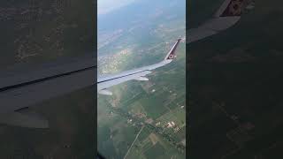 Stunning view from the flight as it takes a turn ✈️🌅 flight views aeroplane fly sky viralvideo [upl. by Oah497]