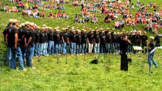 Occhi di Bambino con Antonella Ruggiero Coro S Ilario Coro Valle dei Laghi [upl. by Pfeffer]